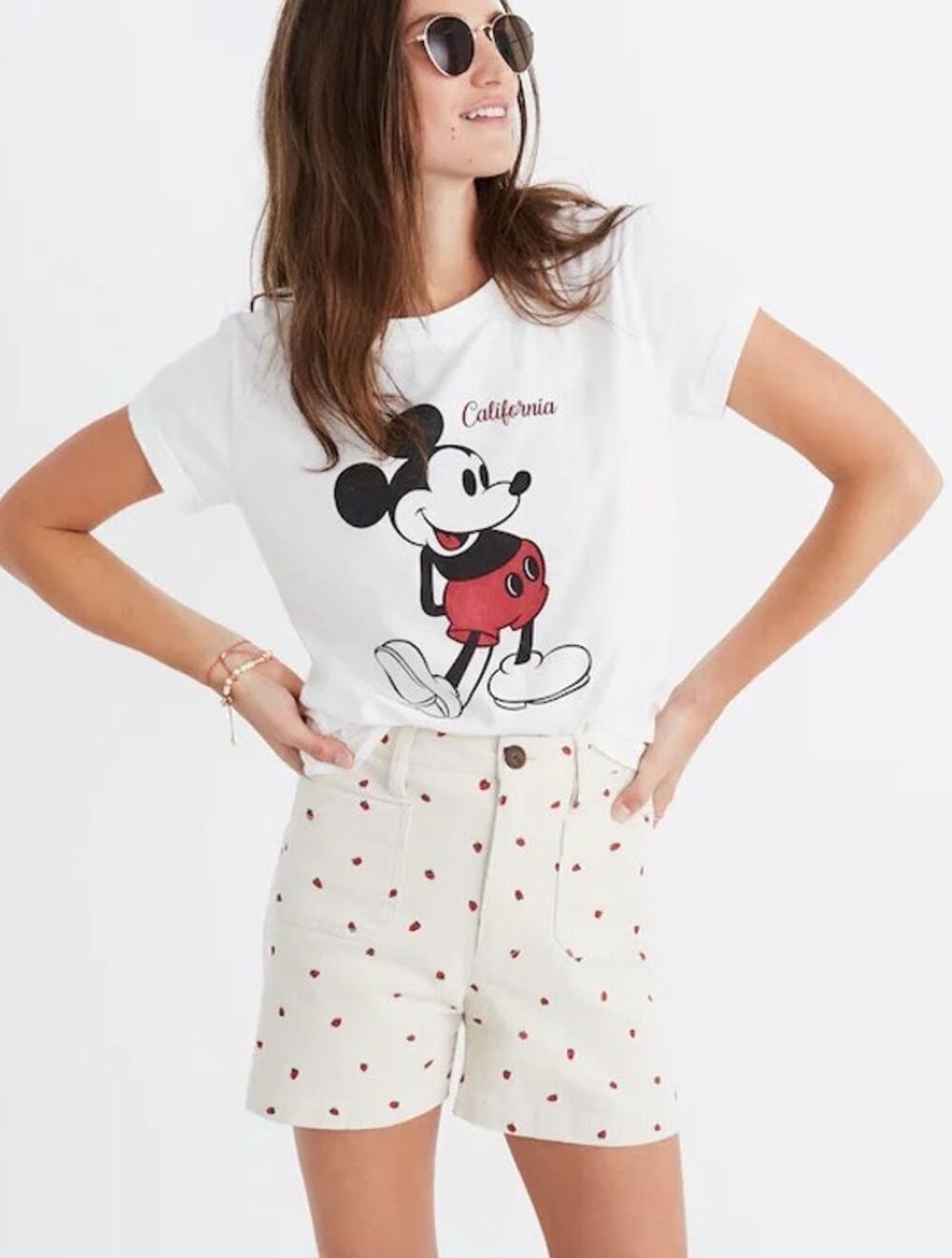 Madewell Emmett Shorts in fresh strawberries size 24